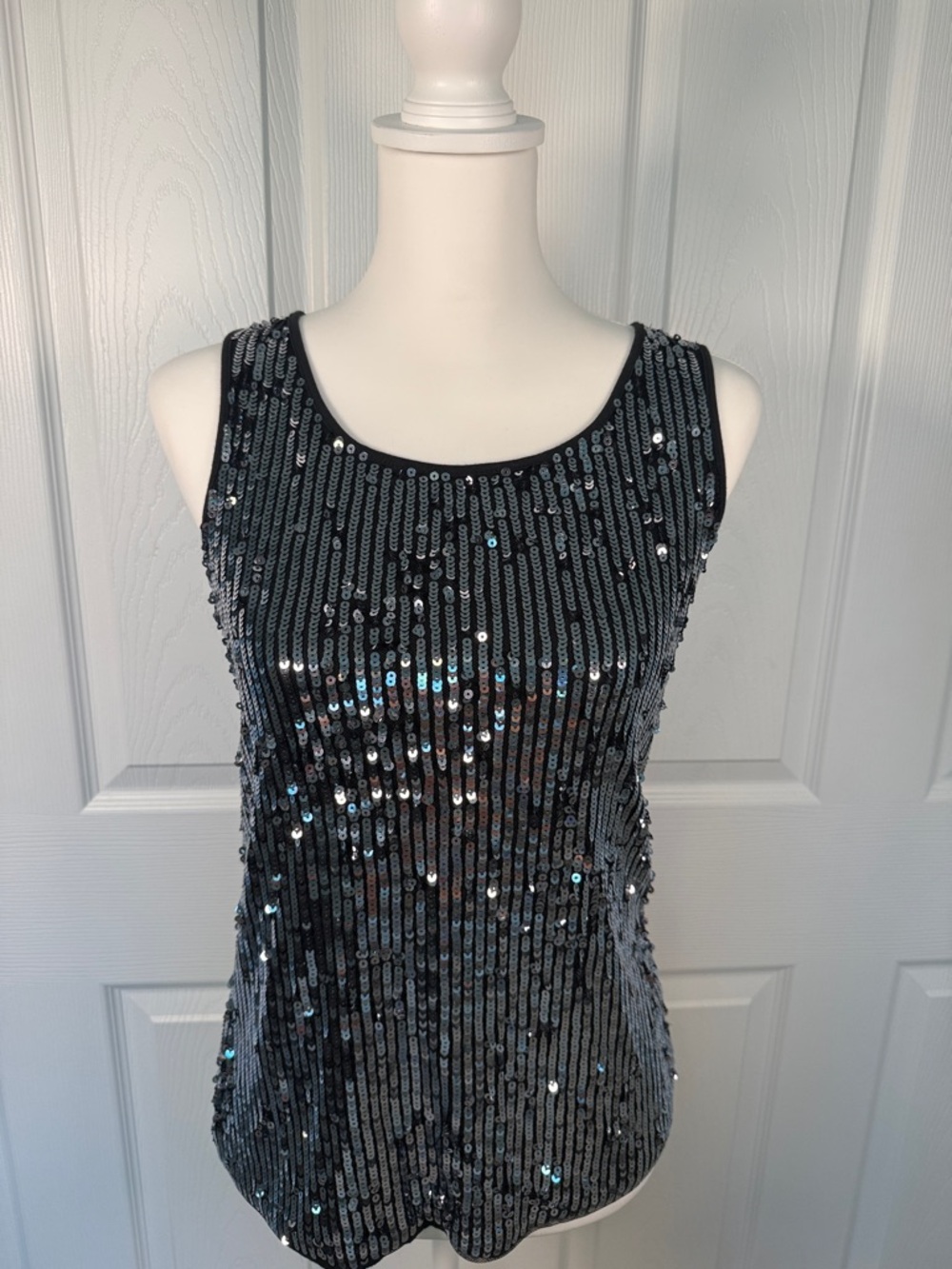 Chico's Black Sequin silver metallic Tank Top festival camisole🦋